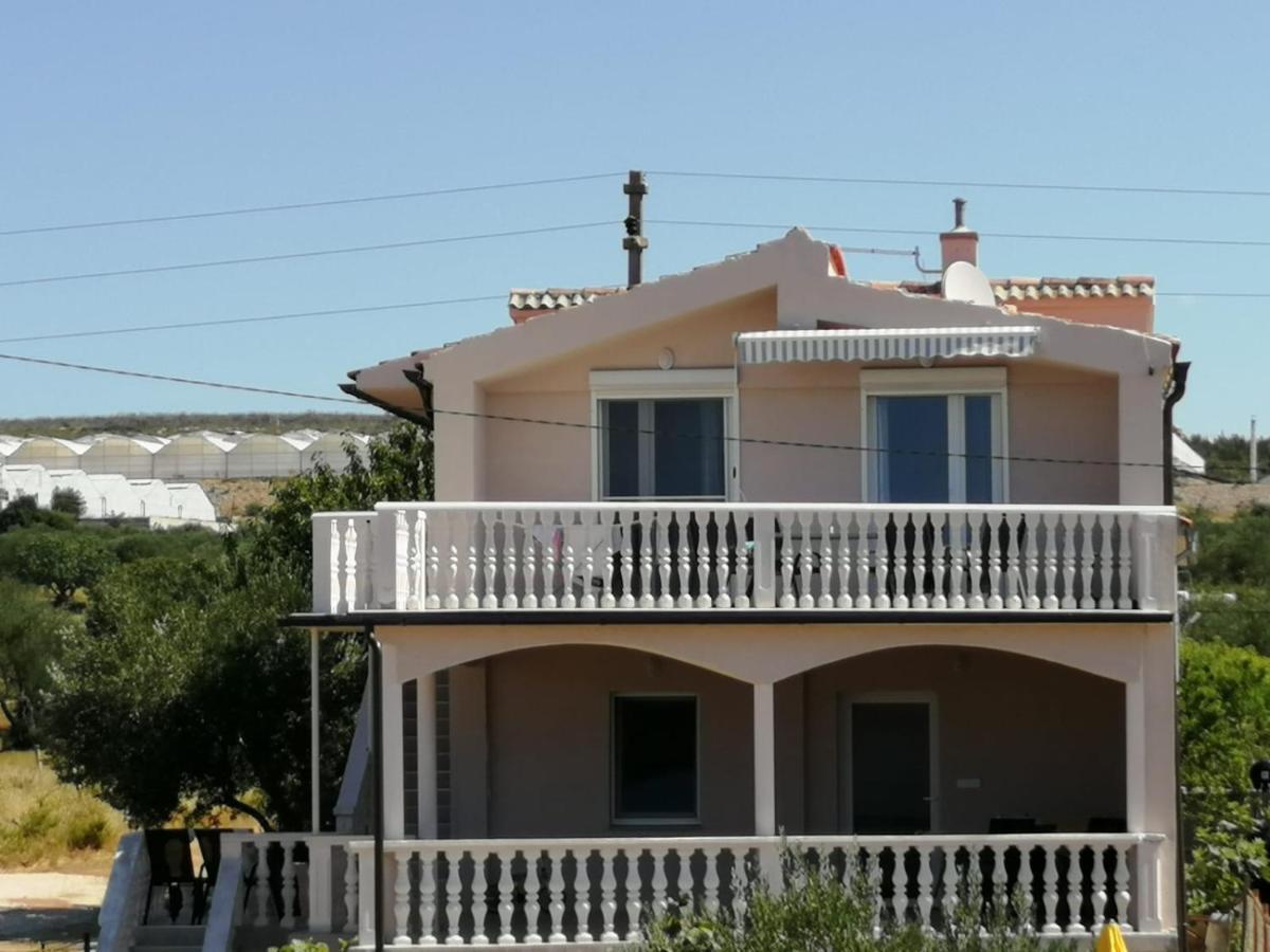 Apartman Lorna توراني المظهر الخارجي الصورة