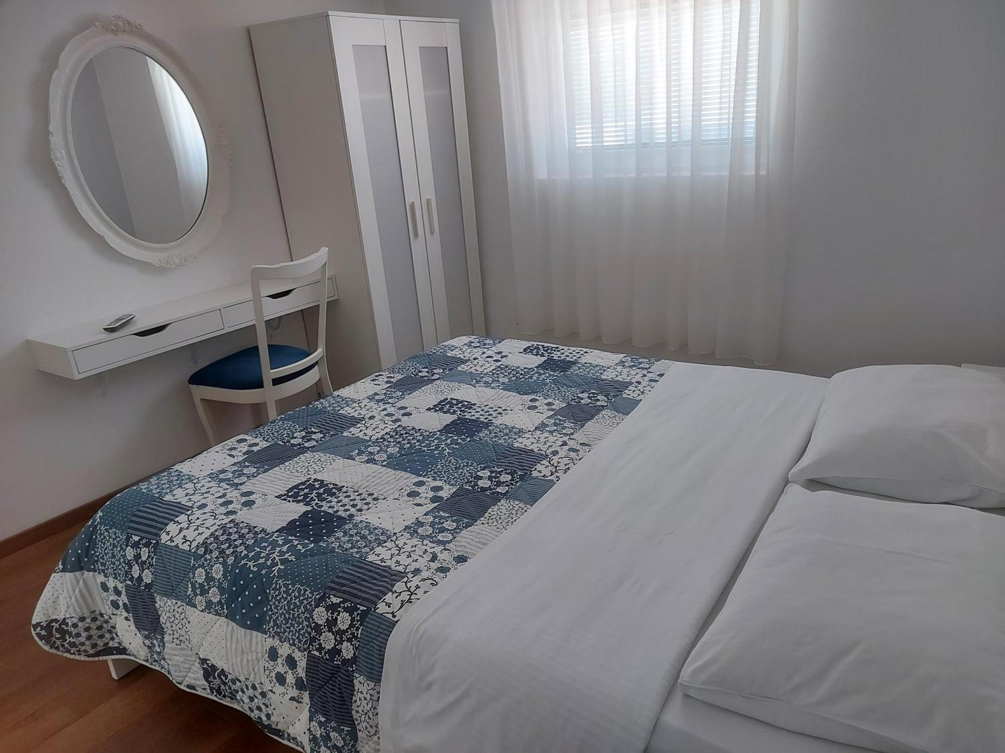 Apartman Lorna توراني المظهر الخارجي الصورة
