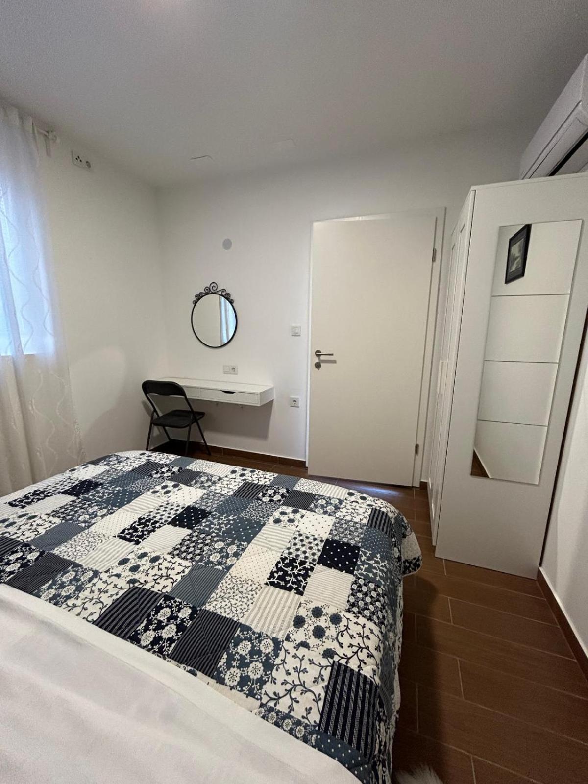 Apartman Lorna توراني المظهر الخارجي الصورة